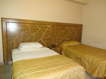 Hotel Al Harmain Tower Карачи Экстерьер фото